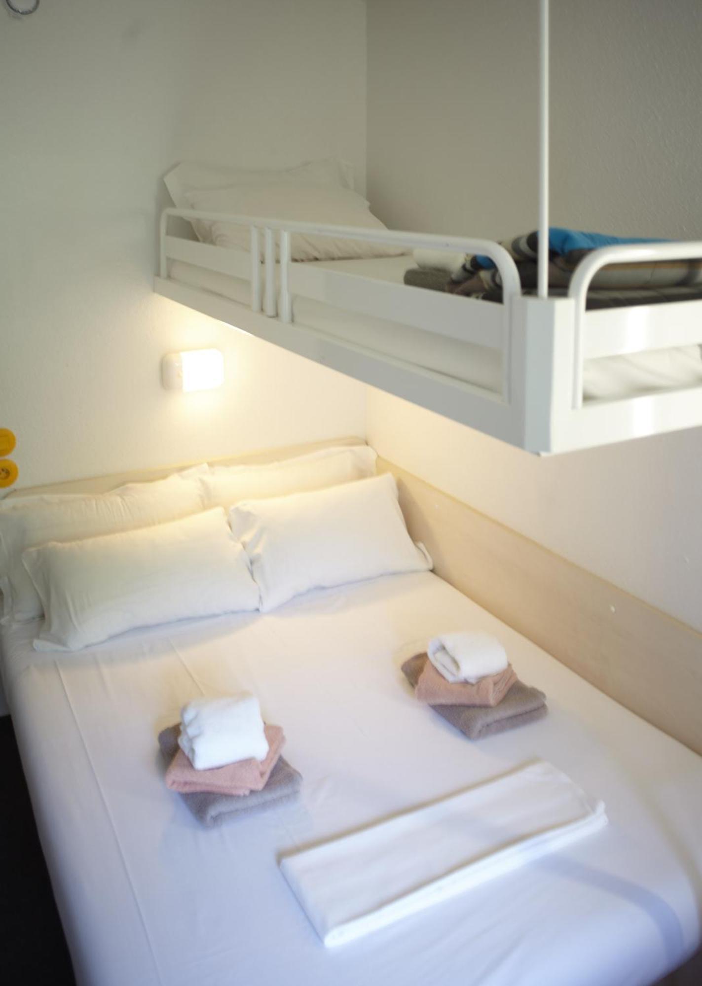 Hotel La Voile Bleue La Richardais Bagian luar foto