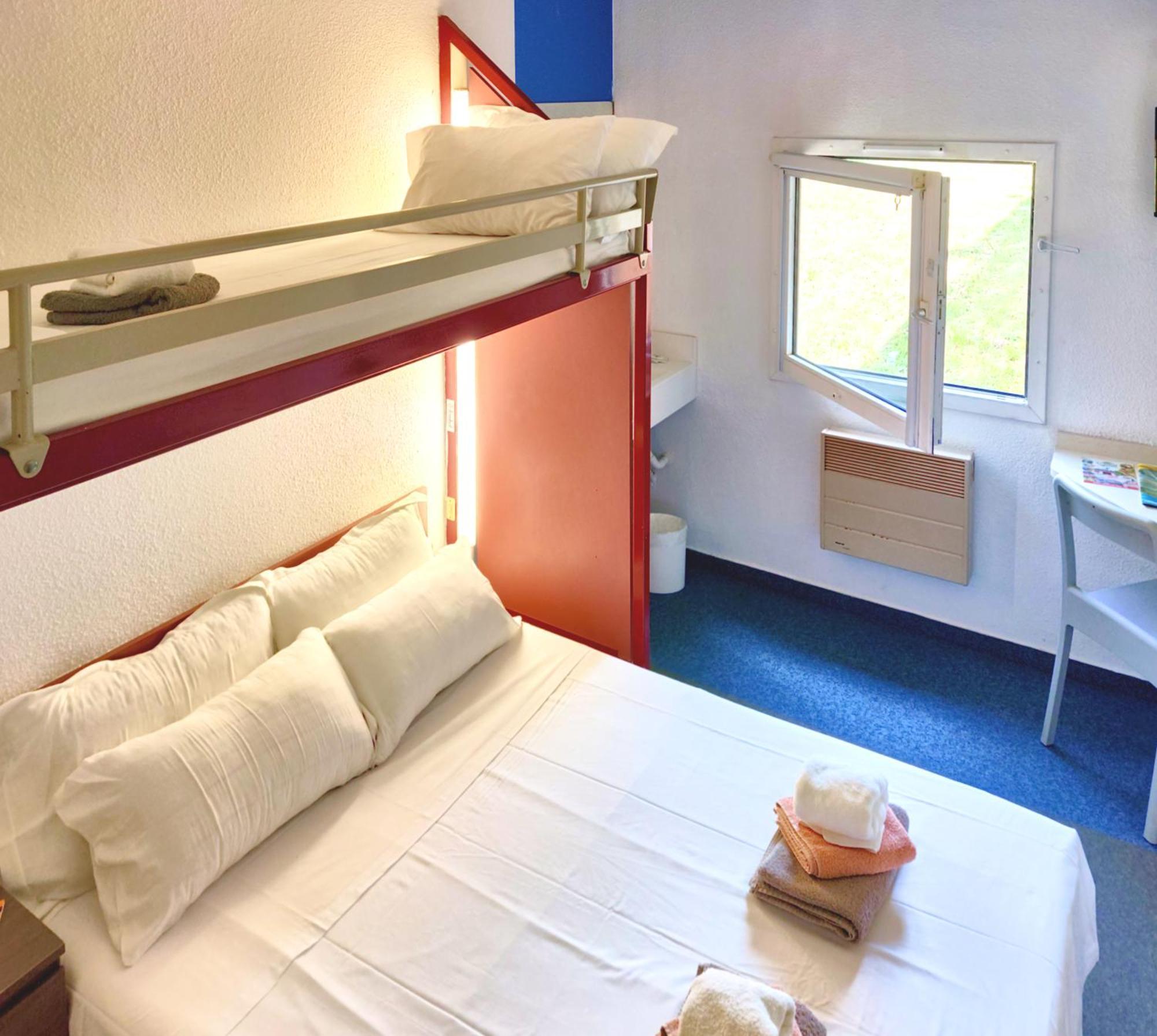 Hotel La Voile Bleue La Richardais Bagian luar foto